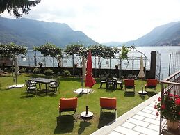 Lake Como Beach Resort and Villas