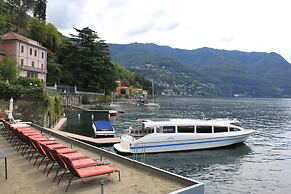 Lake Como Beach Resort and Villas