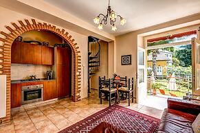 Lake Como Beach Resort and Villas