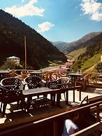 Pervanoglu Dinlenme Tesisi Motel