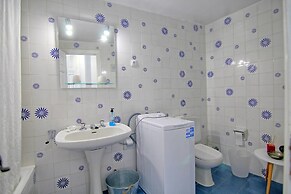 Luna Beach Studio 210