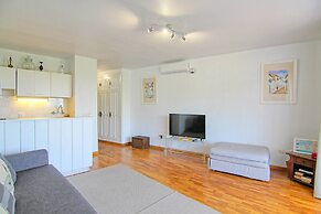 Luna Beach Studio 210