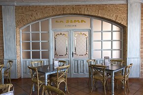 Hostal Restaurante La Sima