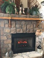 Crystal Cove Bed and Breakfast