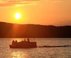 Crystal Cove Bed and Breakfast