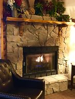 Crystal Cove Bed and Breakfast