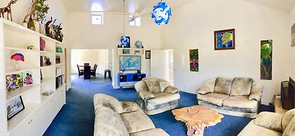 The Oasis by the Sea and Forest