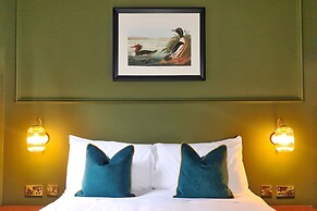 The Alyth Hotel