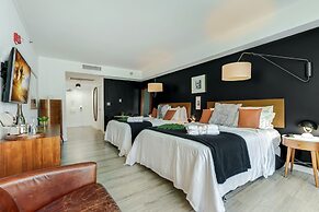 iCoconutGrove Vacation Rentals