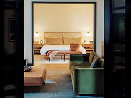 Shinola Hotel