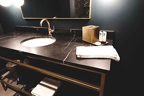 The Inn Hotel, Ascend Hotel Collection