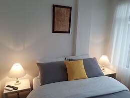 Kalos Meraki Apartasuites