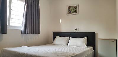 The Phoenix 74 Hotel