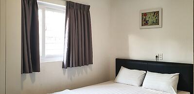 The Phoenix 74 Hotel