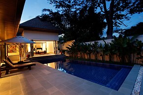 Boutique Balinese 3BR Pool Villa Martin