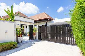 Boutique Balinese 3BR Pool Villa Martin
