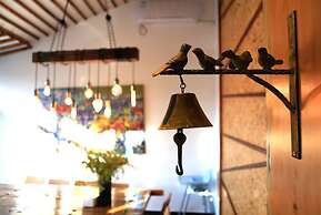 Carpenter's Rustic Courtyard-Great Wall