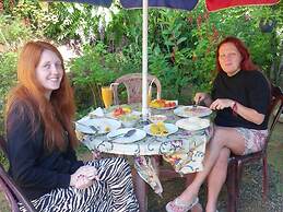 Pine Village Home Stay