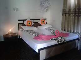 Pine Village Home Stay