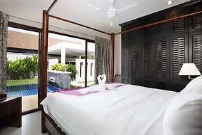 Exotic Boutique 4BR Pool Villa Toya