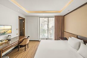 Palazzo Cozy Hotel and Spa - An Thuong Walking Street