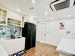 Sunrise City Apartment