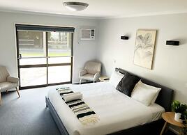 Lake Hume Resort