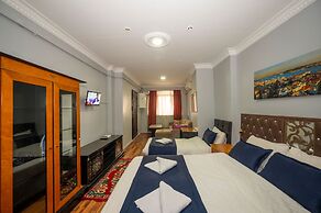 Taksim Suite II