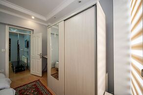 Taksim Suite II