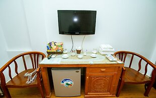 Khach san Phuong Dong