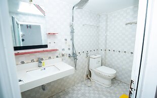 Khach san Phuong Dong