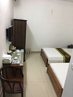 Khach san Phuong Dong