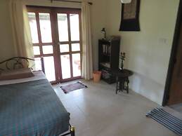 Manora Garden B & B