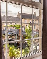 Rose And Crown