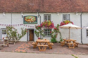 Elizabeth -Tiger Inn