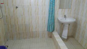 New Mexico Hotel - Takoradi