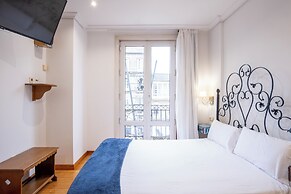 Apartamentos Alda Porta do Sol