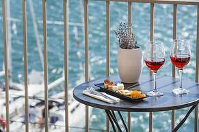 Argostoli Marina Suites