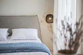 Argostoli Marina Suites