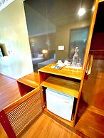Roman Empire Panglao Boutique Hotel
