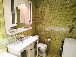 Miracle Apartments Smolenskaya 10