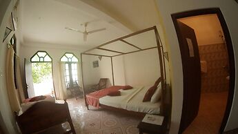 Sunil Garden Unawatuna