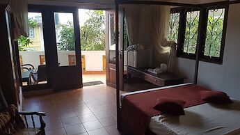 Sunil Garden Unawatuna