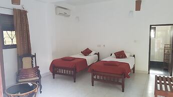 Sunil Garden Unawatuna