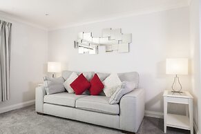 High Hedges Apartments