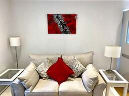 High Hedges Apartments