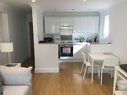 High Hedges Apartments