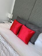 High Hedges Apartments