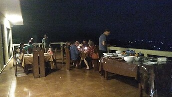 kandy Highland Unique