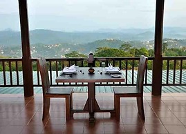 kandy Highland Unique